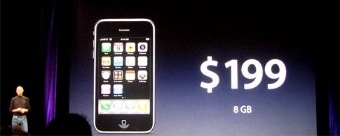 Steve Jobs presents the iPhone 3G