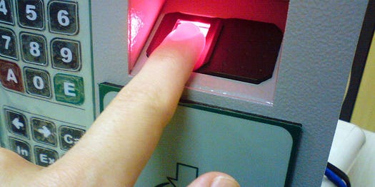 Poland Installs Europe’s First Biometric Fingerprint-Scanning ATM Machine