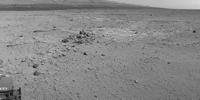 Mars Rover Curiosity Drives Itself For The First Time