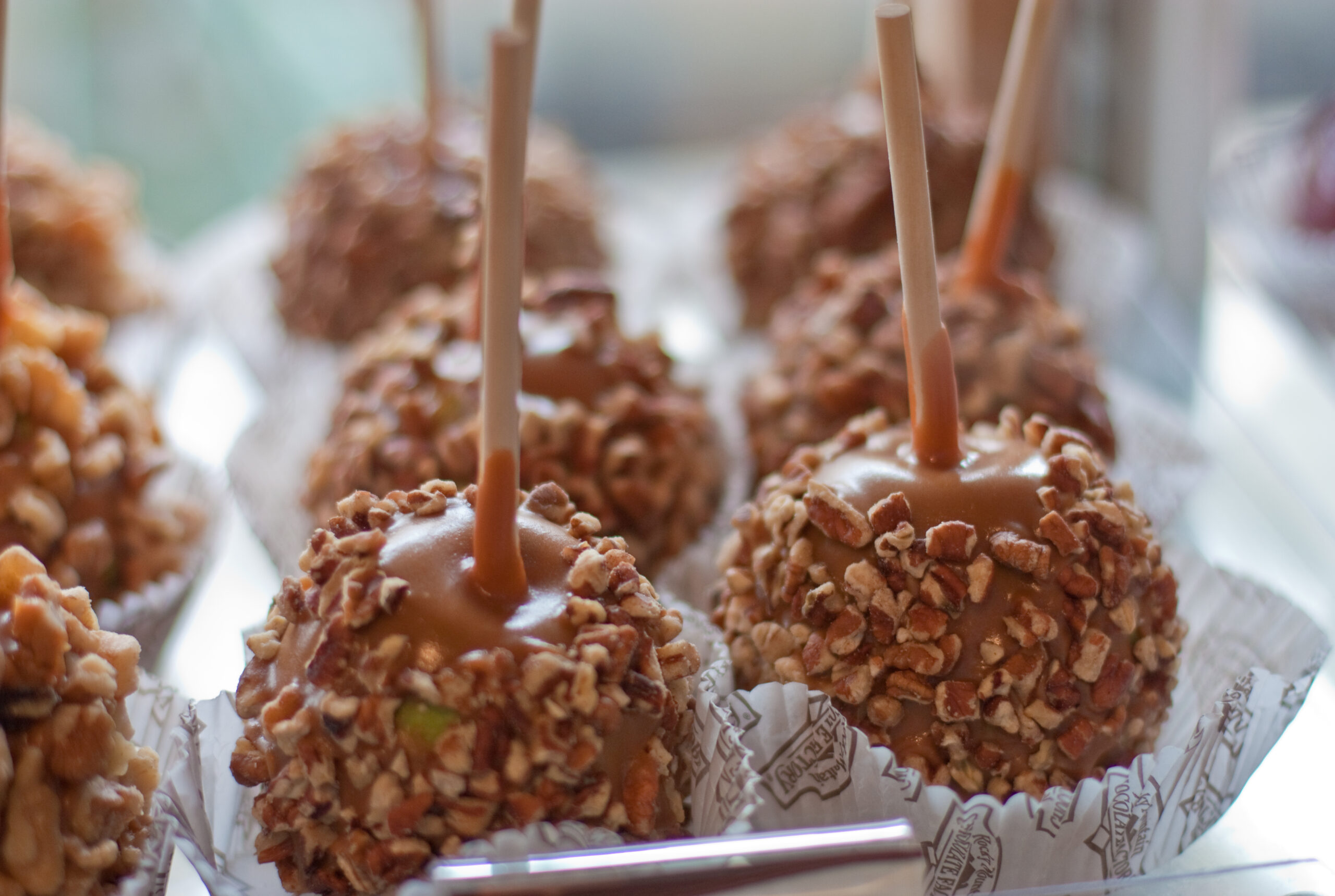 Caramel Apples Can Give You Food Poisoning