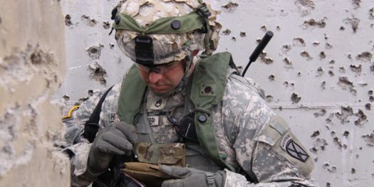 U.S. Army Creates Shoebox-Size Universal Battery Charger
