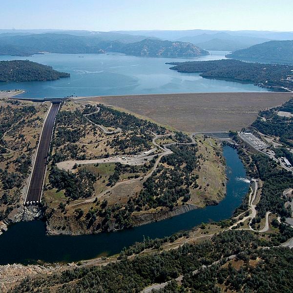 What is happening with the Oroville Dam spillway?