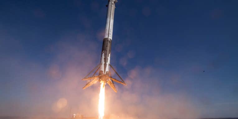 9 Spectacular Photos From Last Week’s SpaceX Launch And Landing