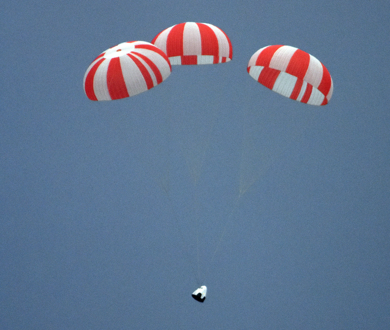 Video: Successful Test For SpaceX Crew Capsule Emergency Abort