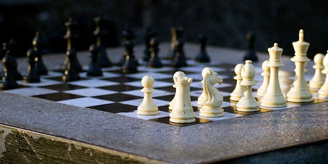FYI: How Many Different Ways Can a Chess Game Unfold?