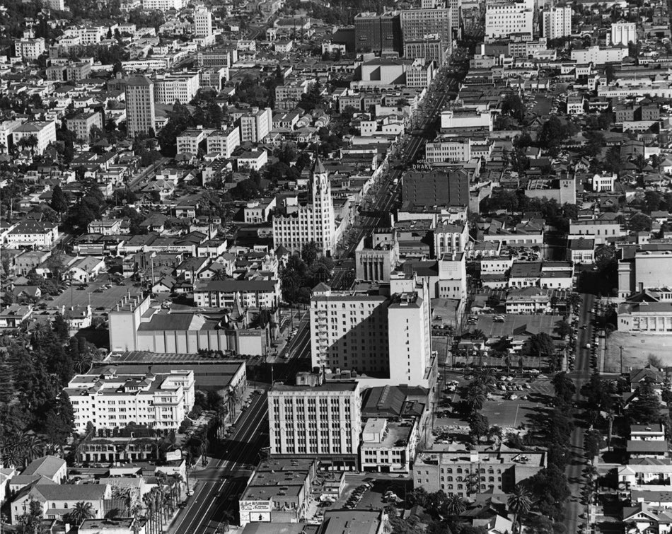 The Roosevelt Hotel is the big T-shaped building in the lower center of this photo, just across from Mann's Chinese Theater. Spence took this photo in November of 1948.