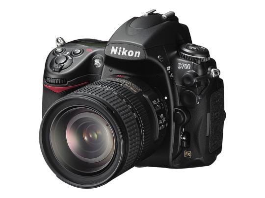 Fun With Nikon’s D700 SLR