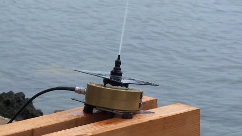 Pump-Powered Antennas Could Replace Metal Communications Arrays with Fountains of Saltwater