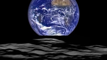 NASA Releases New High-Res Earthrise Image