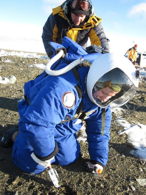 NASA’s Prototype Mars Space Suit Gets a Frosty Antarctic Performance Test