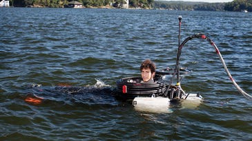 A DIY Submarine That Can Dive 30 Feet