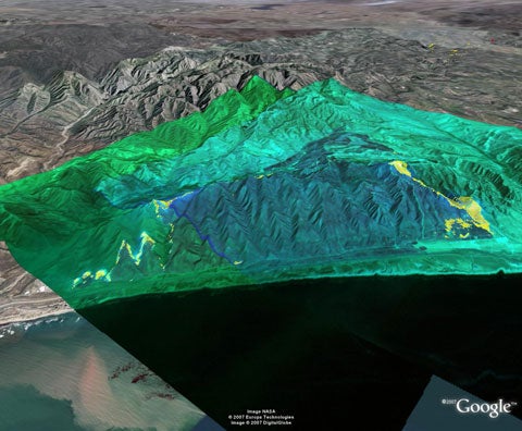 The <em>Ikhana</em> flew over the San Clemente fire and captured a 3-D perspective looking inland.