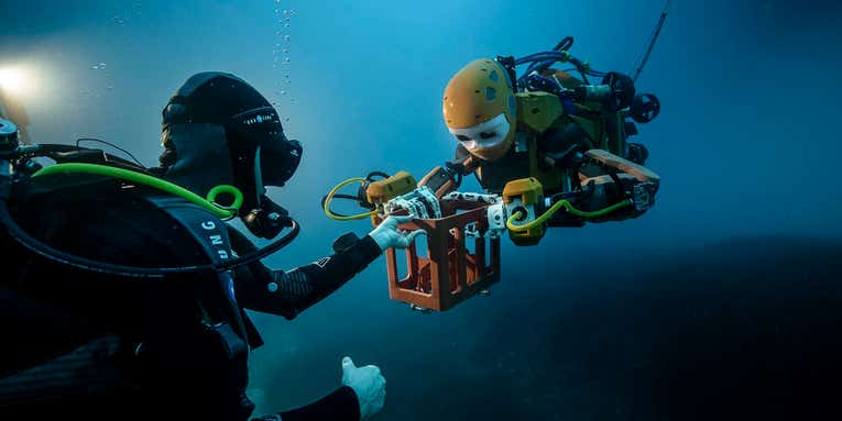 Humanoid Robot Can Dive Deep Underwater, Exploring Reefs And Shipwrecks
