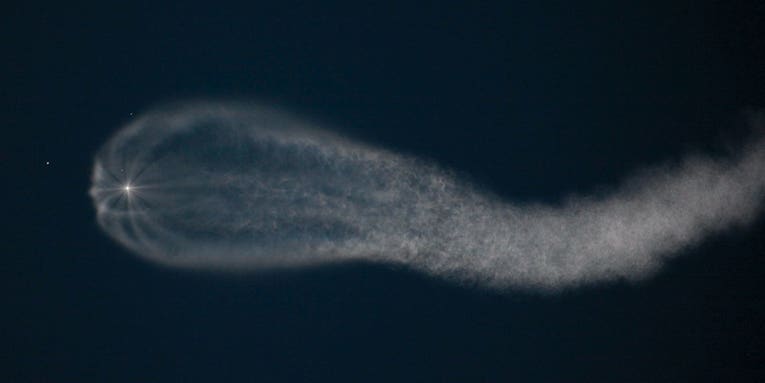 High-Flying Rocket Plumes And Other Amazing Images Of The Week