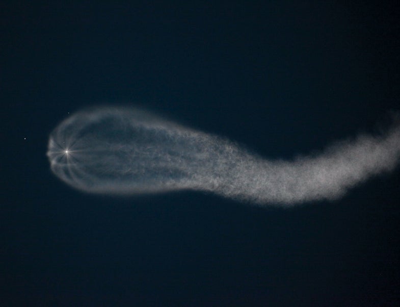 High-Flying Rocket Plumes And Other Amazing Images Of The Week