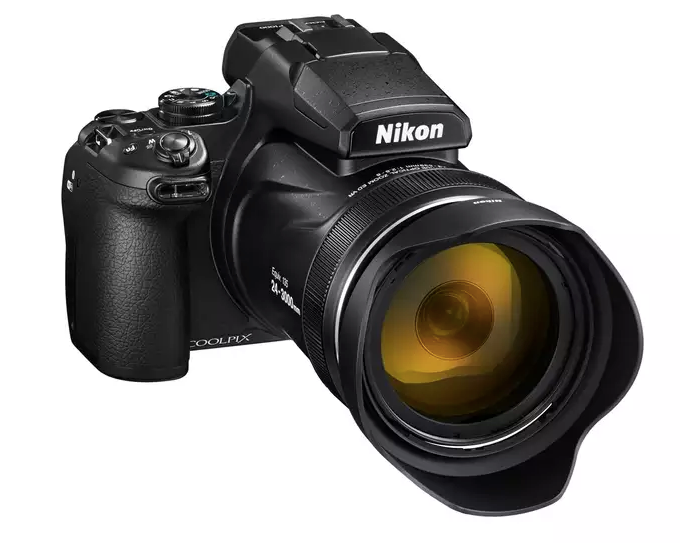 Nikon's new 125x camera has lens that would impossible on a DSLR