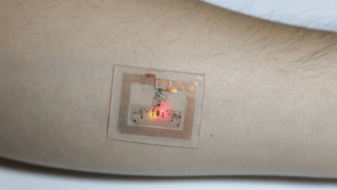 A New Flashy Medical Wearable