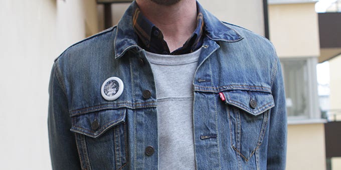 This Decorative ‘Smart Pin’ Is The Wearable We Need Now