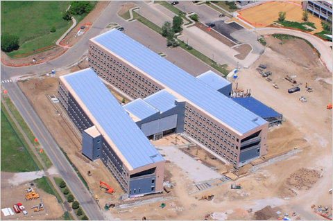 NREL’s Zero-Energy Research Building, Largest in Nation, Generates as Much Power as it Uses