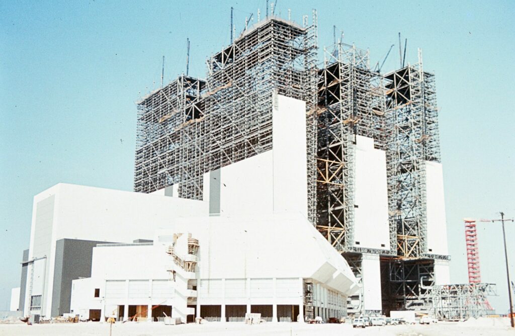The VAB starting to look like a building and not a giant steel jungle gym.