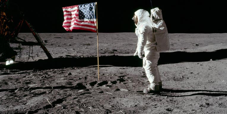 New Bill Directs NASA Back to the Moon By 2022, With Permanent Habitation In Mind