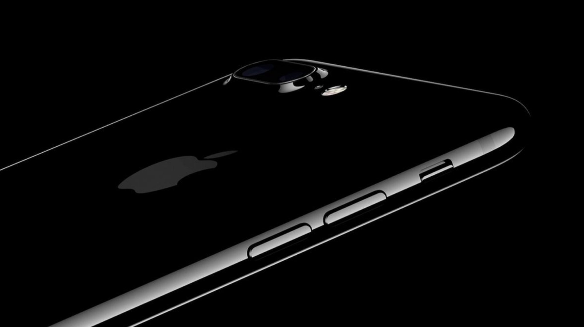 Apple Unveils The iPhone 7