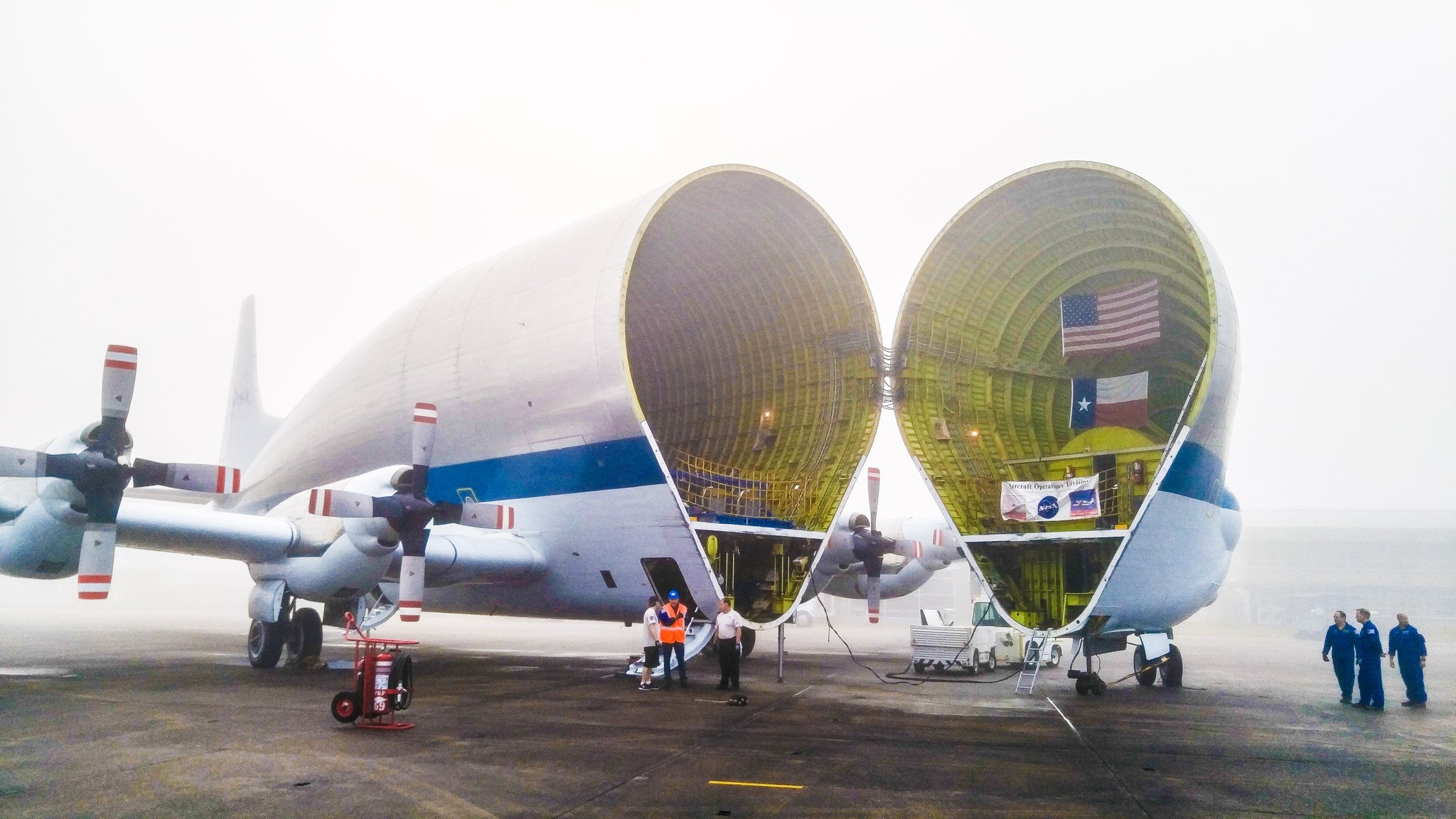 NASA’s Weird Giant Airplane Carried The Future Of Mars In Its Belly
