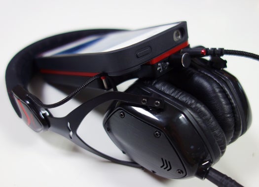 Pop Review: V-Moda’s VAMP Gives Your iPhone Audio Superpowers