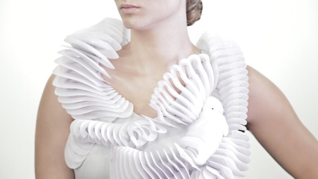 Working with 3D Systems’ printing facilities at Will.i.am’s studio in Los Angeles, van Dongen and Farahi ultimately created this 3D-printed “responsive wearable.” The spring structures undulate around the body, giving an aesthetic of deep sea corals moving in the ocean. According to van Dongen, the name Ruff also refers to the ruff folded collars, which western Europeans commonly wore in the 16th and 17th centuries.