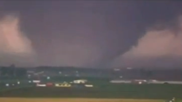 Reconstructing The Oklahoma Tornado From Start To Finish, In Videos