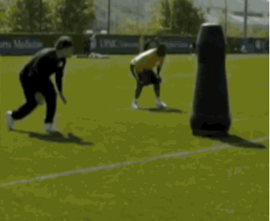 The Pittsburgh Steelers Are Practicing With Football Robots
