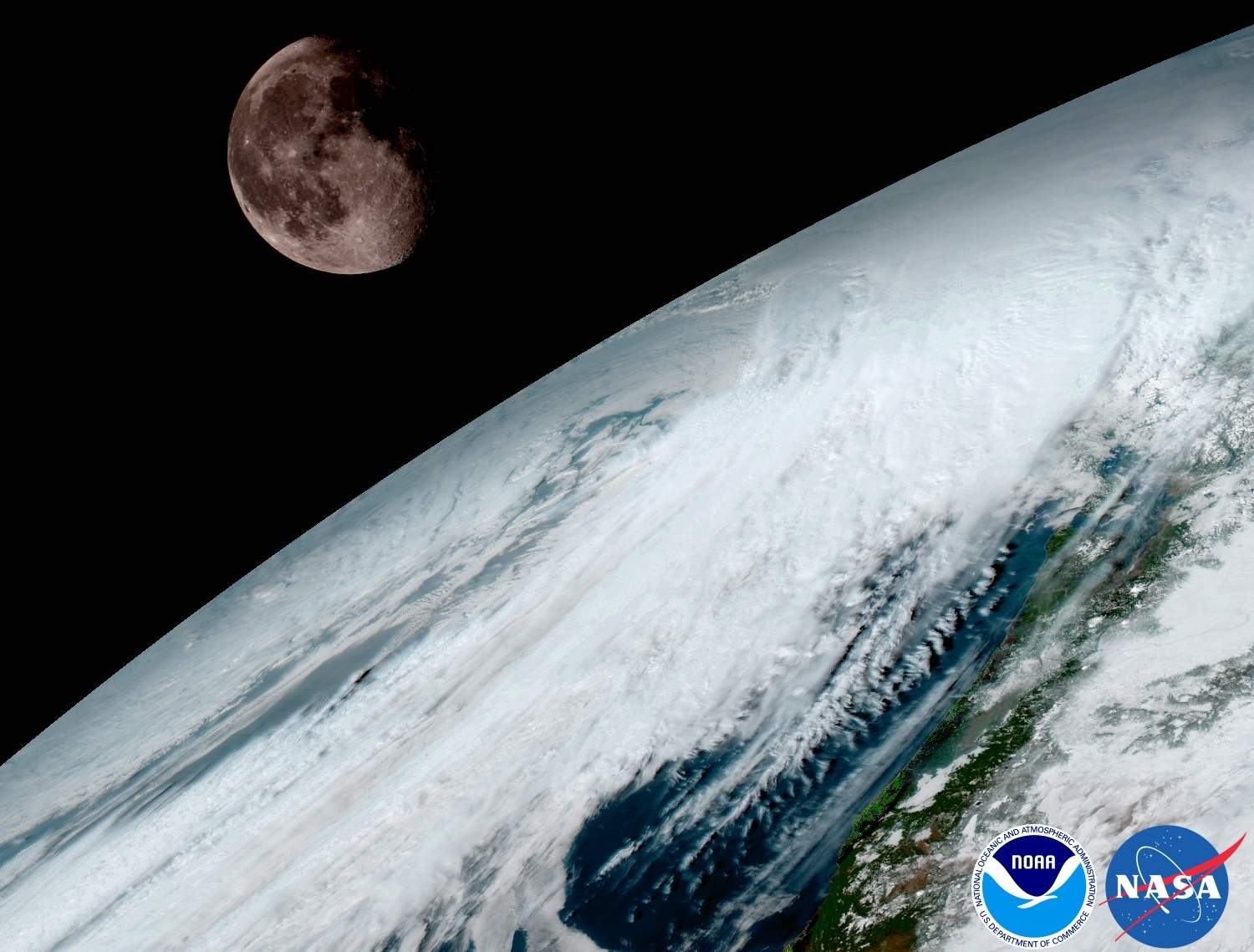 Check out these gorgeous new images of Earth From the GOES-16 satellite