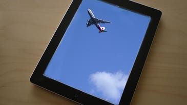 Possibility of iPads In Cockpits Sparks Fierce Debate Among Pilots