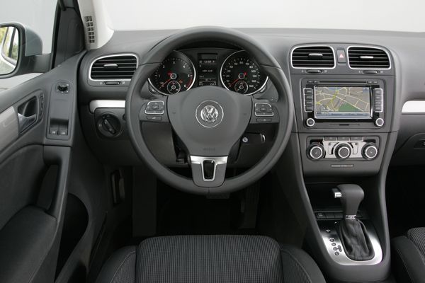 The interior of the Golf TDI combines typical Volkswagen understatement with quality materials. An optional touch-screen navigation system with 6.5-inch screen and 30 GB hard drive (10GB for navigation, 20GB for audio), WMA / MP3 audio CD playback, DVD playback, an SD memory card slot and a 3.5mm auxiliary input jack costs an extra $1,750.