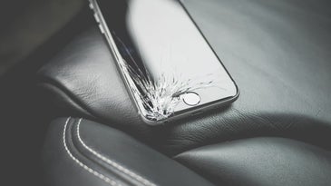 a cracked phone screen