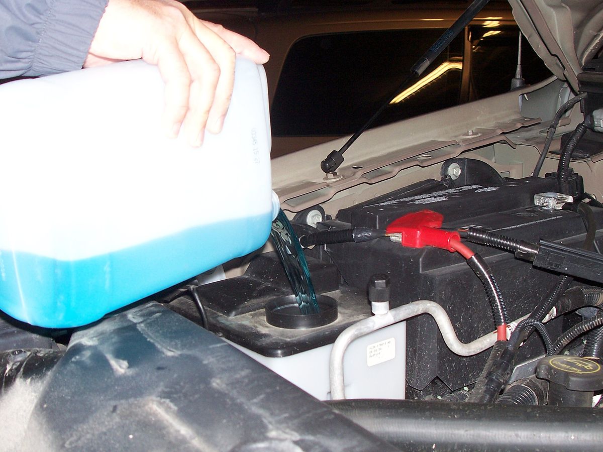 Car Windshield Cleaning Fluid Carries Deadly Legionnaires’ Bacteria
