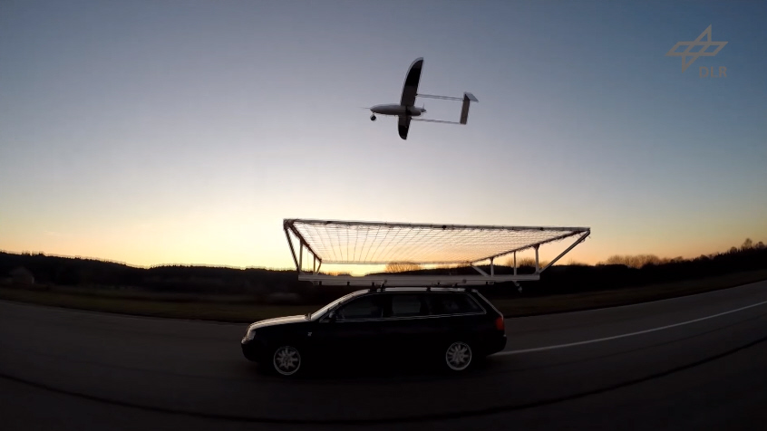 Watch A Drone Land Autonomously On A Car Driving 45 MPH