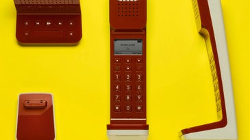 Swissvoice is bringing the 70s back with this L7 Telephone