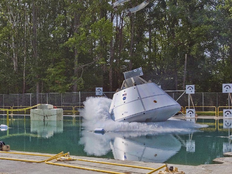 Video: The Next American Space Vehicle Gets Dunked