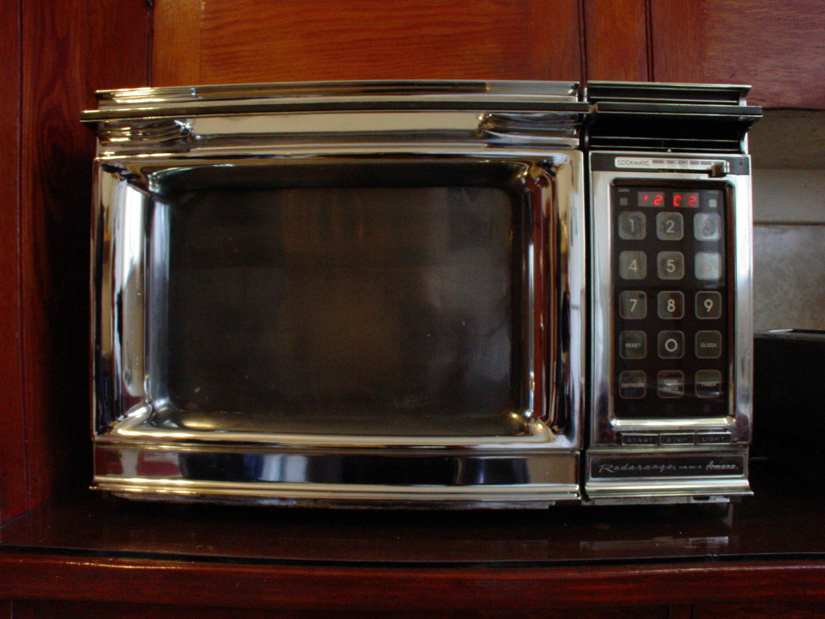 In The Future, Your Microwave Oven Could Be Small Enough To Travel