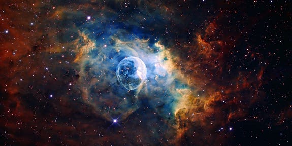 Pretty Space Pics: A Skywatcher Captures the Cosmos Blowing a Beautiful Gas Bubble