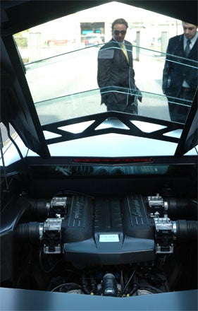 The engine is unmodified from the version used in the Murcielago LP640. In other words, it's a 6.5-liter V12 producing 650 horsepower at 8,000 rpm.