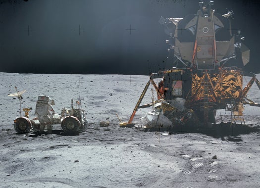 In Simulation, Moon Dust Found to Be Toxic to Humans
