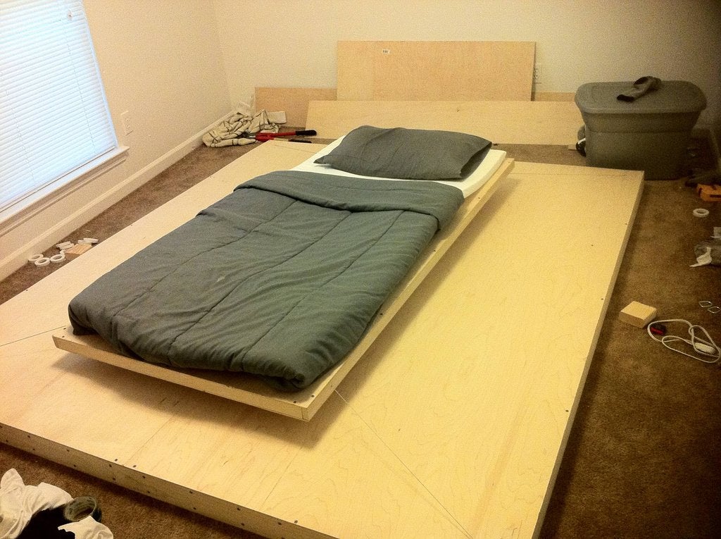 Found via <a href="http://www.reddit.com/r/pics/comments/u0cuv/i_made_a_bed_that_levitates_on_a_magnetic_field/">Reddit</a>, this DIY bed "levitates" with the help of some magnets.
