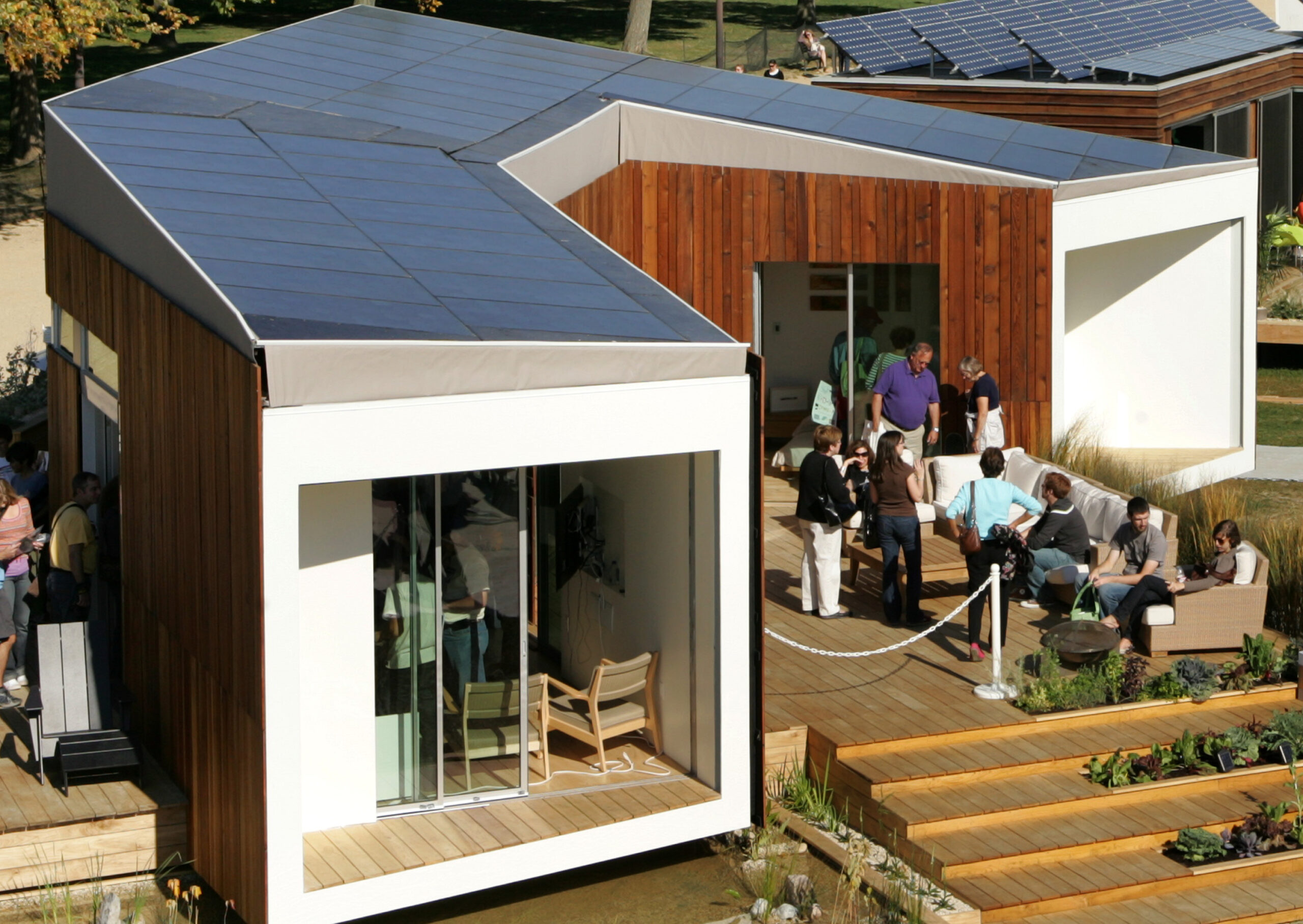 20 Teams Build High-Tech Houses in “Solar Village” Competition