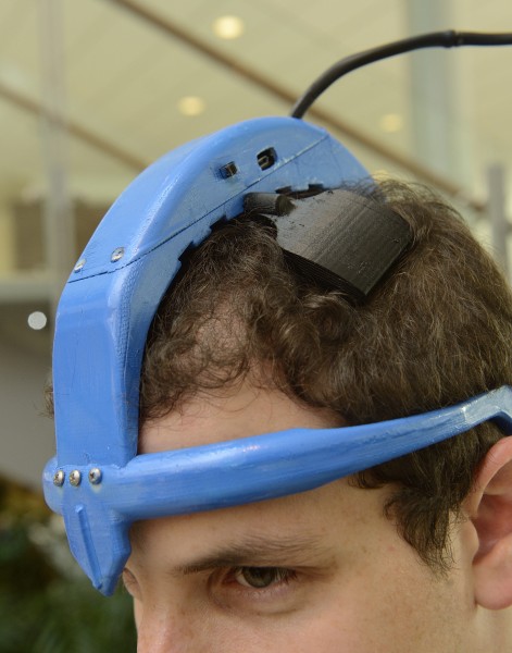 Brain-Stimulating Helmet May Help Parkinson’s Patients