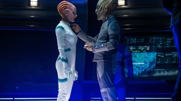 See Amazon CEO Jeff Bezos In Costume As An Alien in ‘Star Trek Beyond’