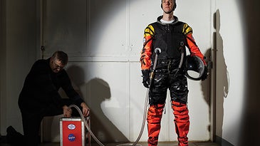 DIY Space Suit Chosen For Suborbital And Supersonic Flights