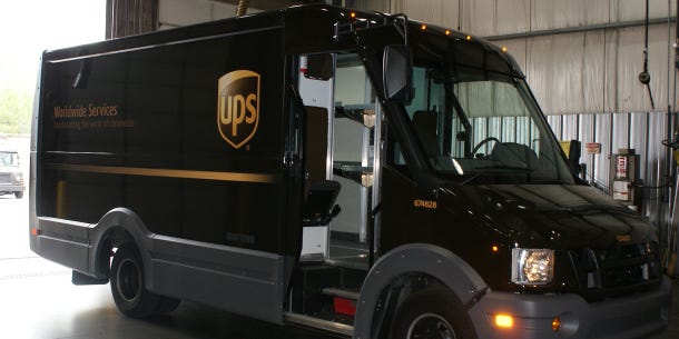 UPS’s Prototype Plastic Delivery Trucks Reduce Weight and Increase Mileage