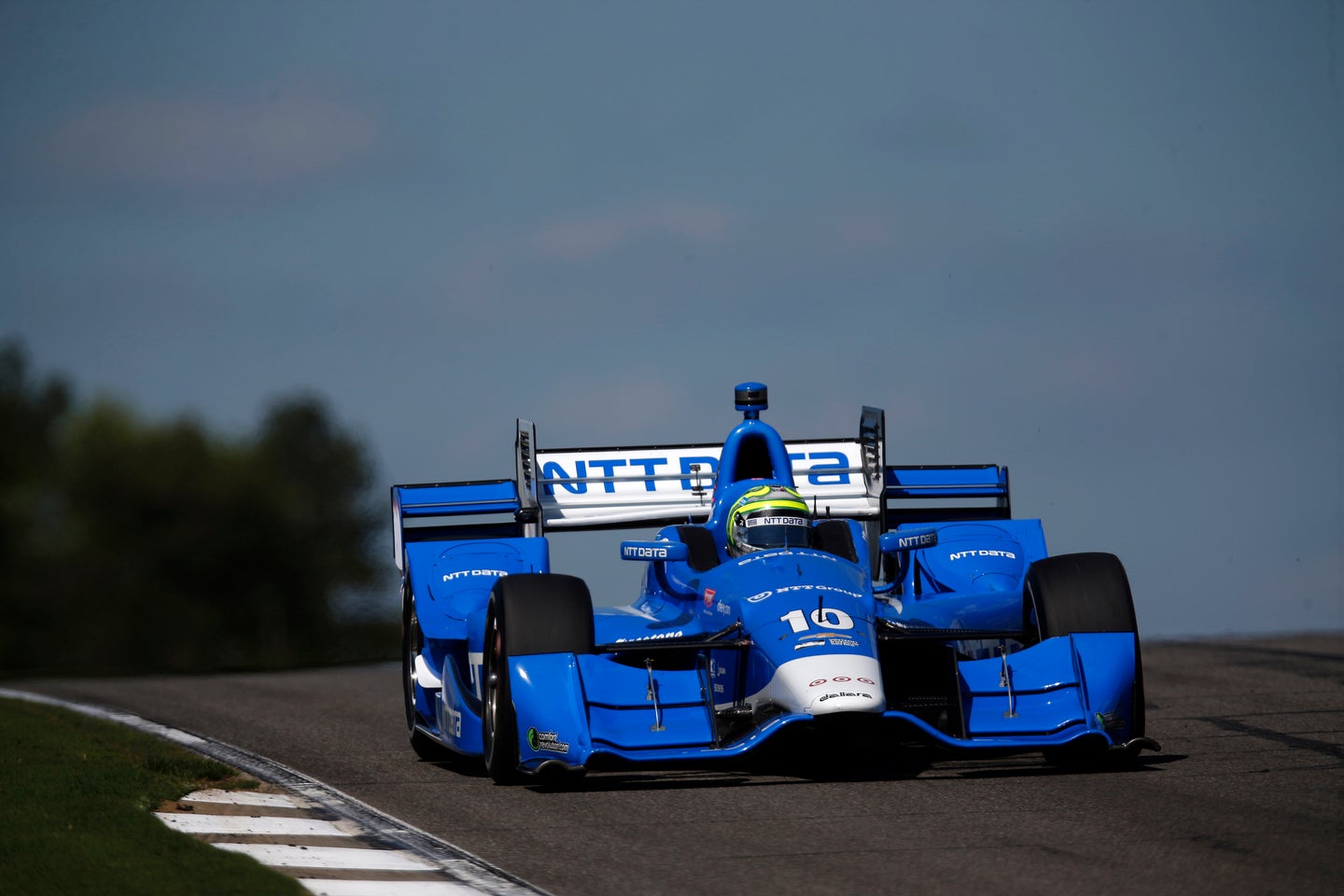 At this weekend's Firestone 600 at Texas Motor Speedway, in Fort Worth, Tony Kanaan will be the only driver measuring his breathing, heart rate, and muscle tension via NTT Data's Hitoe sensor shirt.
